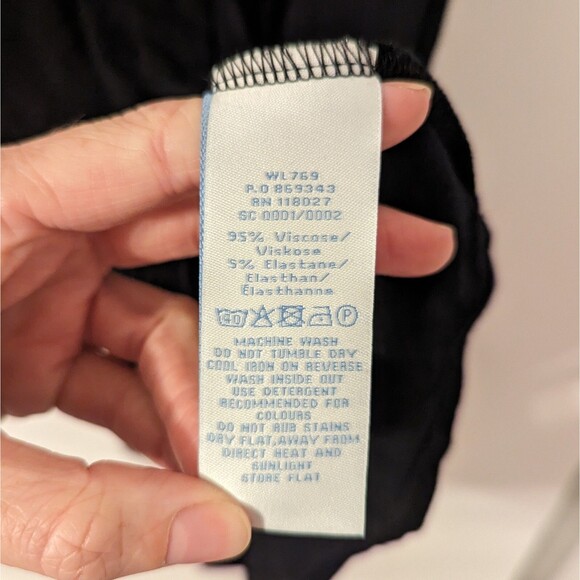 Boden US 2 Solid Black Stretch Dress 3/4 Sleeve V Neck - Picture 6 of 12